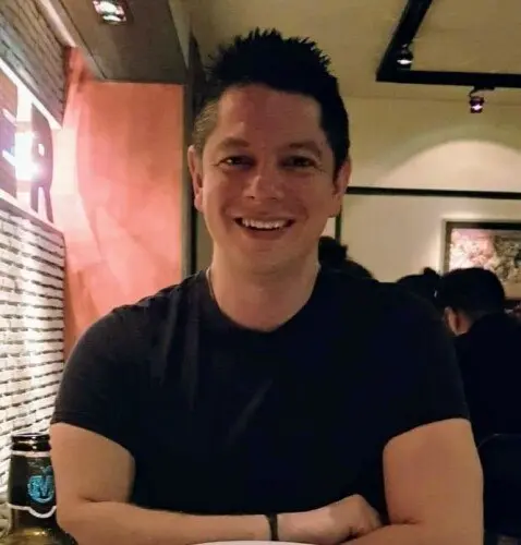 Expats Profile image 1